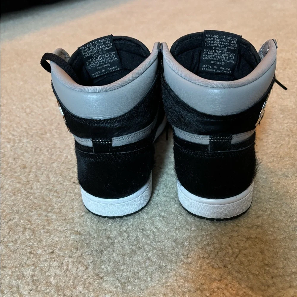Air Jordan 1 Retro High OG - Picture 3 of 5